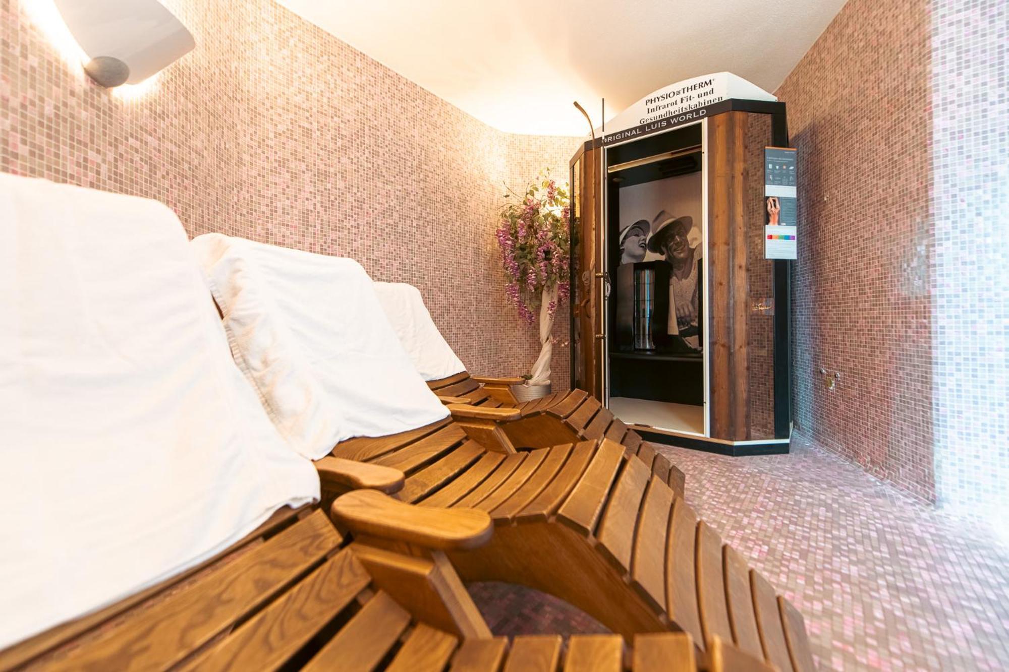 Hotel Bacher Riva di Tures Dış mekan fotoğraf