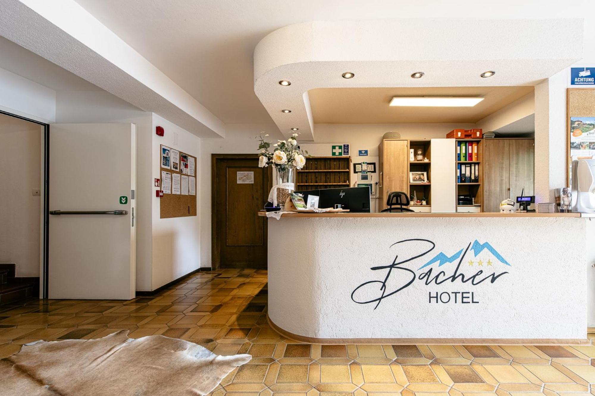 Hotel Bacher Riva di Tures Dış mekan fotoğraf